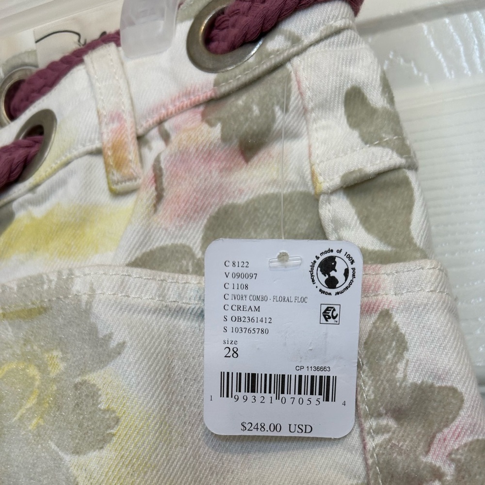 NWT we the free Moxie flocked barrel jeans 28 ivory floral oversized baggy - Picture 8 of 10